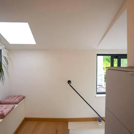 ˇdcˇ Modern Near The Church Apartment *